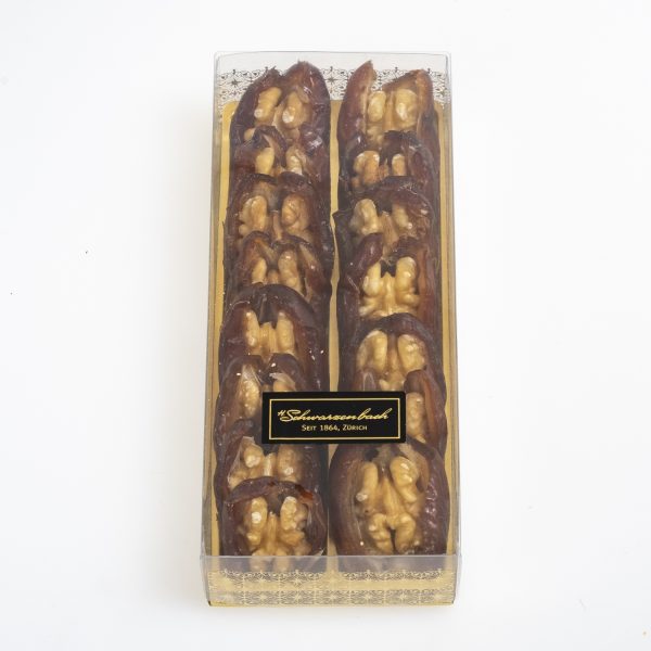 Dates filled with walnuts in Celluxbox 140g
